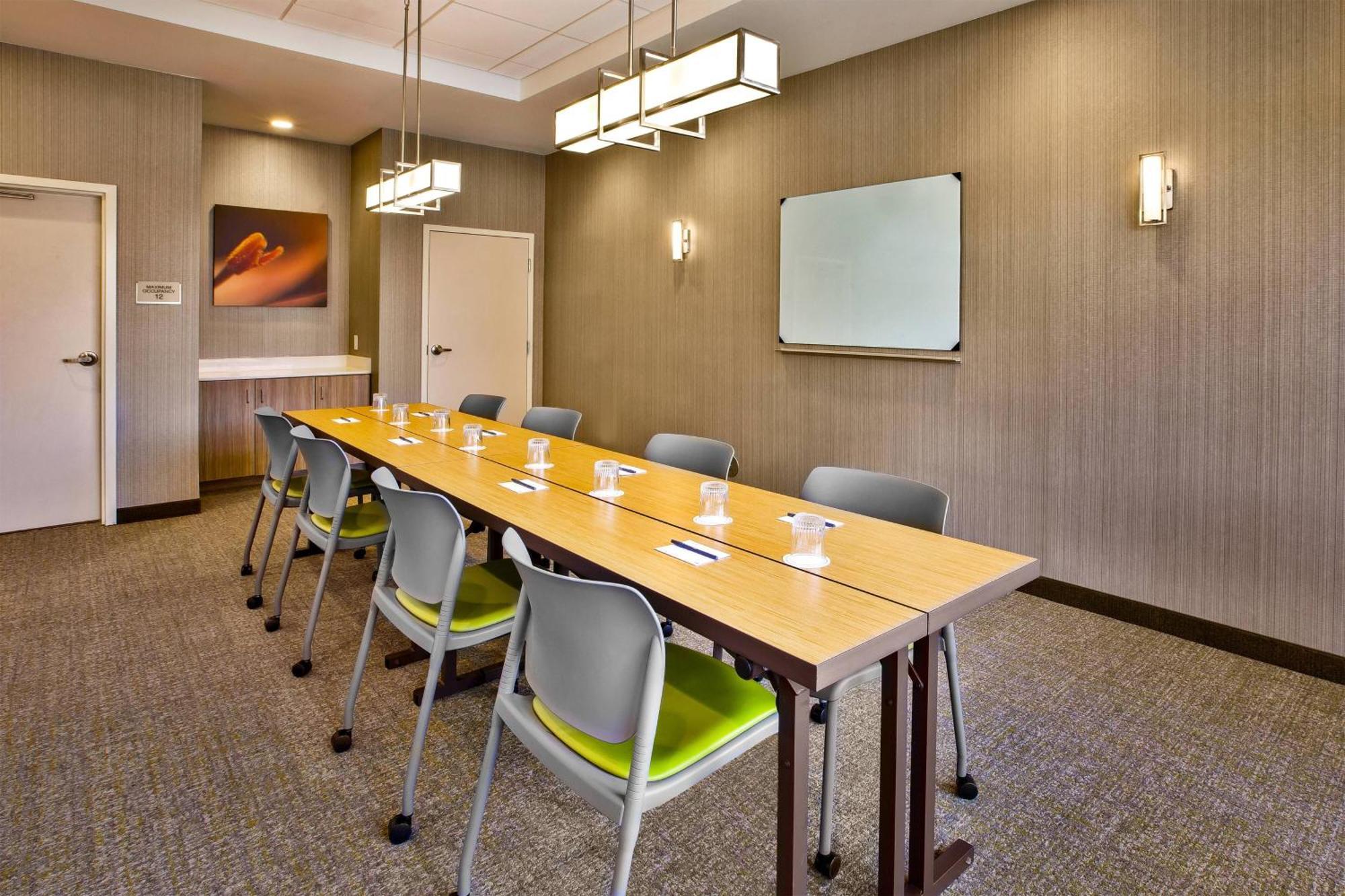 Springhill Suites By Marriott Pittsburgh Butler/Centre City Экстерьер фото