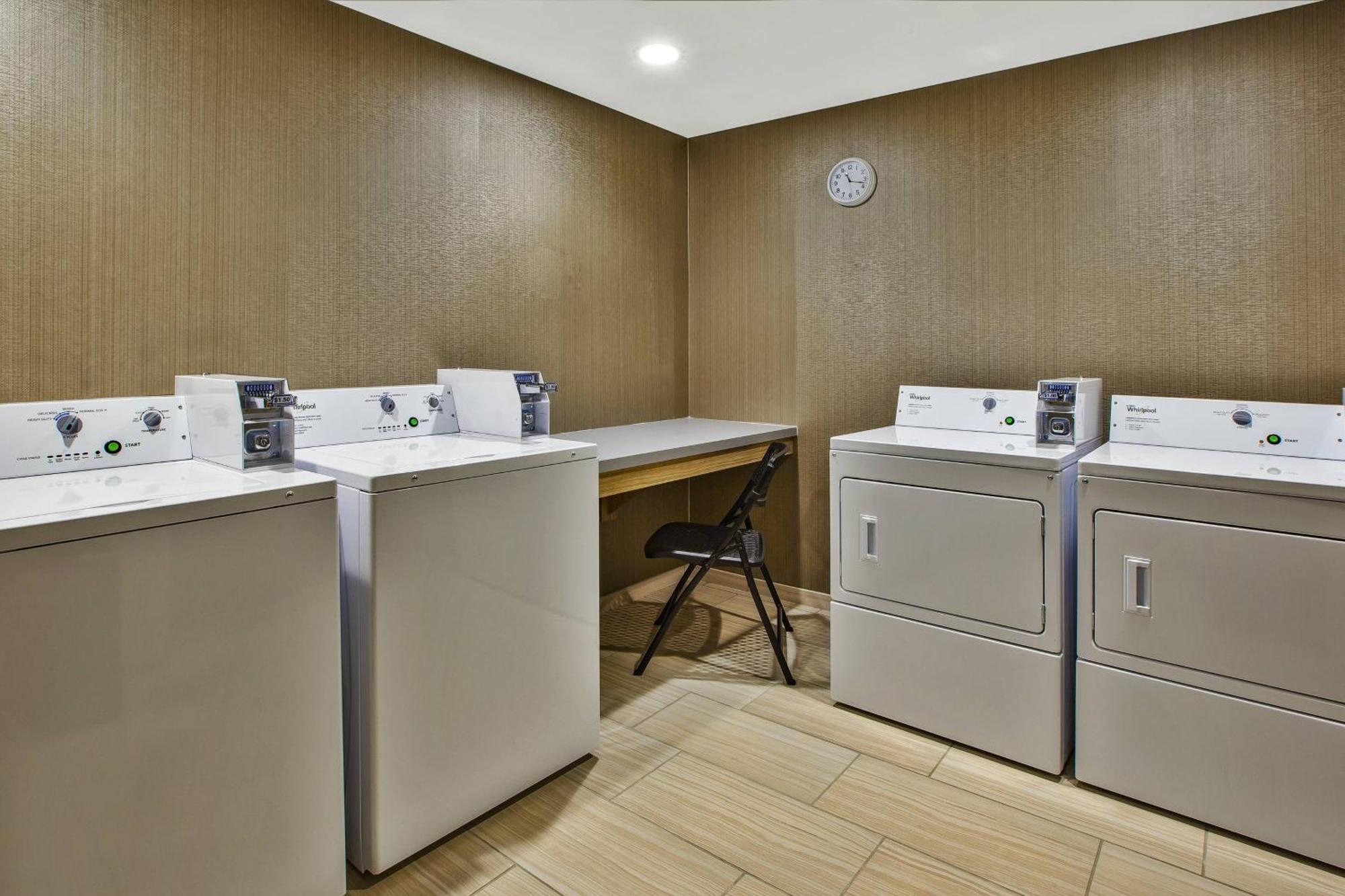 Springhill Suites By Marriott Pittsburgh Butler/Centre City Экстерьер фото